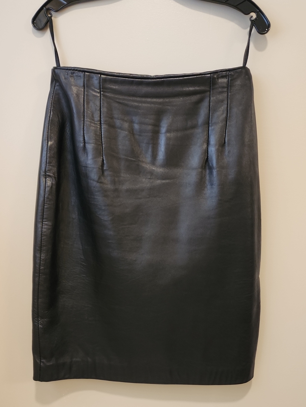 Vintage Luis Alvear Leather Pencil Skirt Black 80s Minimalist Classic size 6